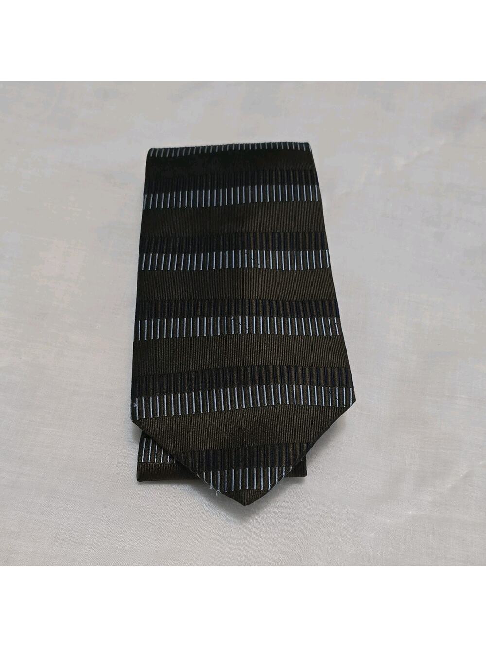 Tommy Hilfiger Mens Silk Striped Designer Tie Logo Accent Dark Green